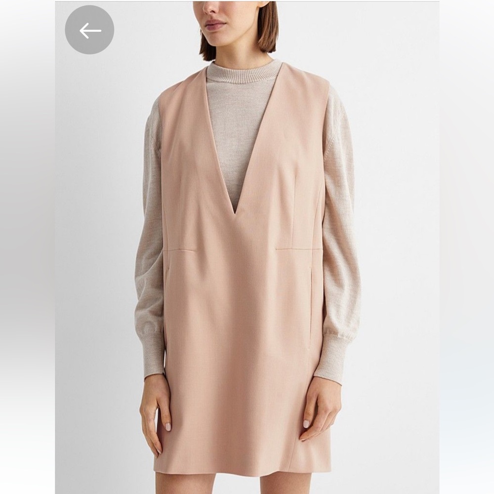 MM6 vneck sleeveless dress
